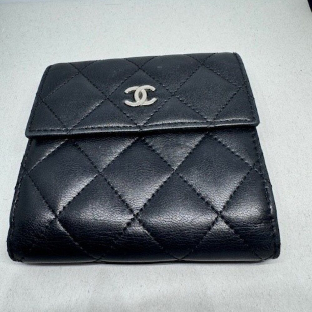 CHANEL CC Wallet